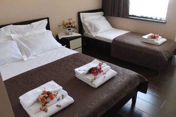 Фотографии Отель GNS Hotel г. Уреки (Грузия) №2 Фото Отель GNS Hotel г. Уреки 2