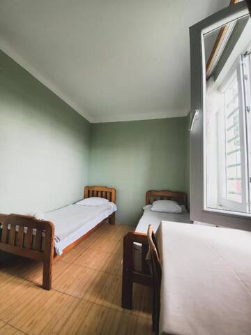 Фото номера Стандартный трехместный номер с видом на море Гостевой дом Ureki House г. Уреки 12