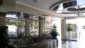 Фото номера Стандартный трехместный номер Отель GNS Hotel г. Уреки 9