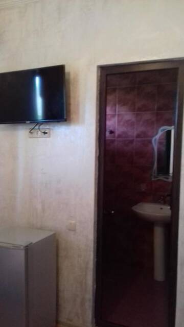 Фото номера Двухместный номер с 1 кроватью и собственной ванной комнатой Отель Hotel Anna Ureki г. Уреки 5