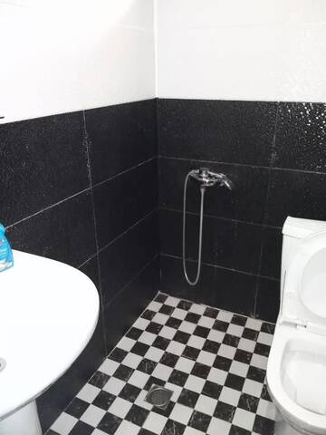 Фото номера Четырехместный номер &quot;Комфорт&quot; Отель Hotel Anna Ureki г. Уреки 4