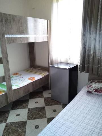 Фото номера Четырехместный номер &quot;Комфорт&quot; Отель Hotel Anna Ureki г. Уреки 8