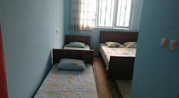 Фото номера Бюджетный трехместный номер Отель Hotel Beka г. Уреки 2