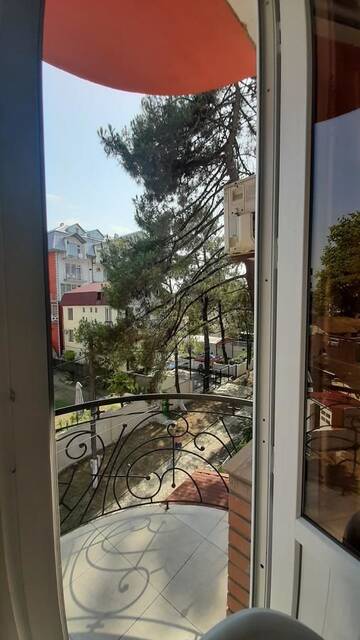Фото номера Люкс с 2 спальнями Отель Hotel Evrazia г. Уреки 8