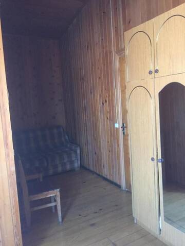 Фото номера Четырехместный номер с балконом Гостевой дом Nino Guest House г. Уреки 4