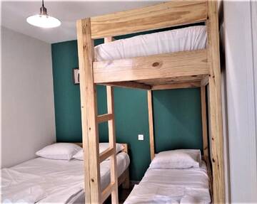 Фото номера Дом с 1 спальней Дома для отпуска Family Nest г. Уреки 7