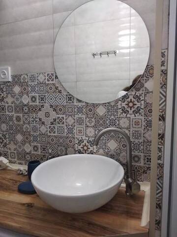 Фото номера Дом с 2 спальнями Дома для отпуска Family Nest г. Уреки 46