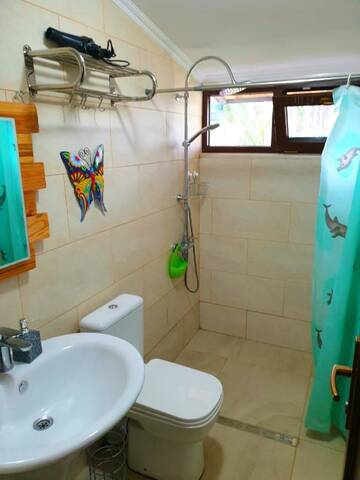 Фото номера Дом с 1 спальней Дома для отпуска House in the forest Sesil XS premium 60m to sea г. Уреки 23