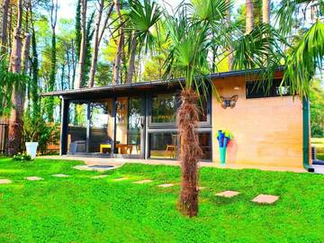 Фото номера Дом с 1 спальней Дома для отпуска House in the forest Sesil XS premium 60m to sea г. Уреки 38